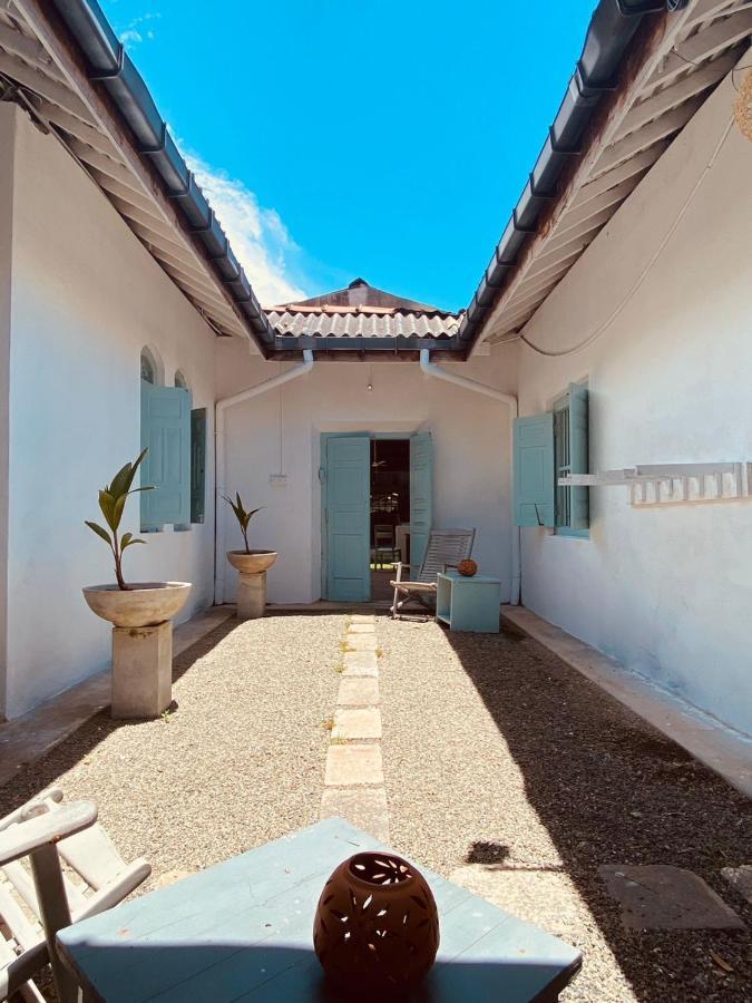 Cafe Ceylon Bed & Breakfast Koggala Exterior photo