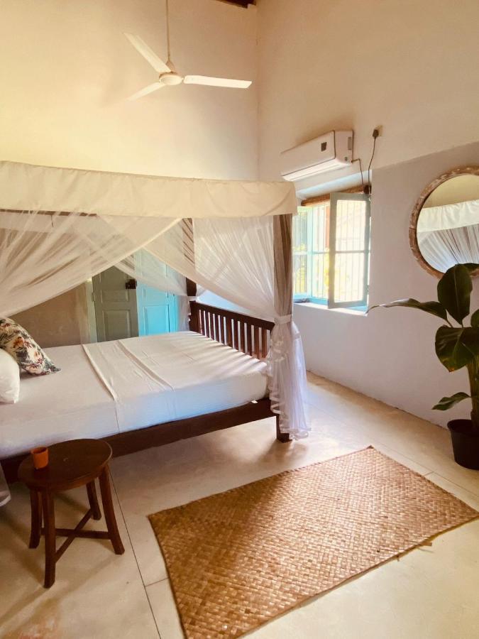Cafe Ceylon Bed & Breakfast Koggala Exterior photo
