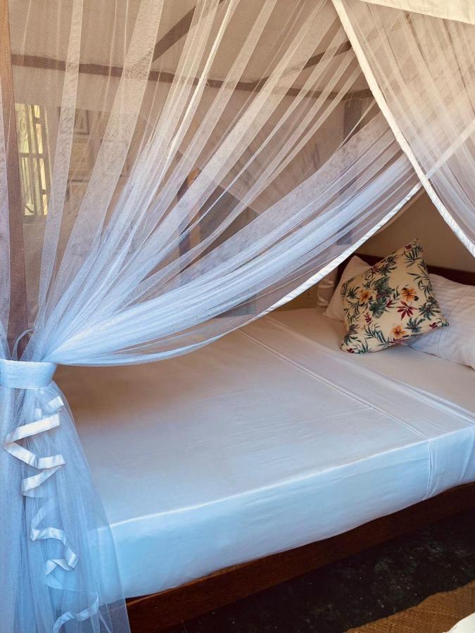 Cafe Ceylon Bed & Breakfast Koggala Exterior photo