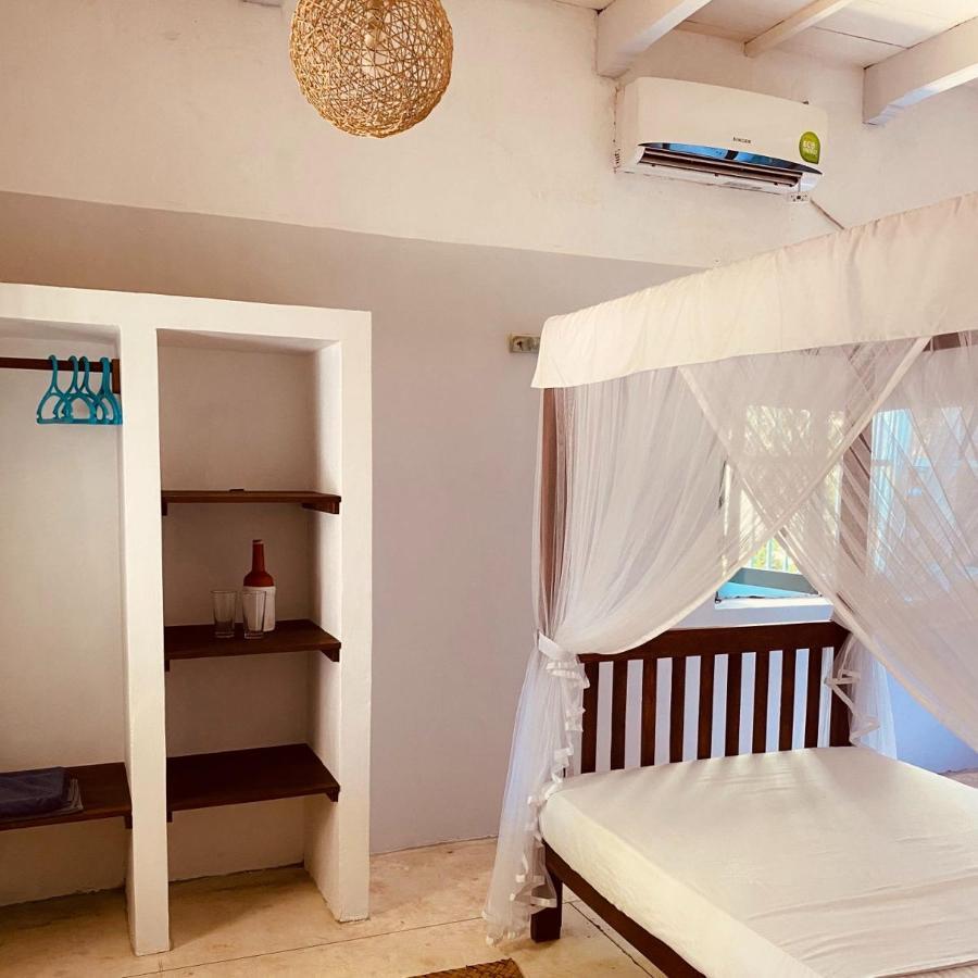 Cafe Ceylon Bed & Breakfast Koggala Exterior photo